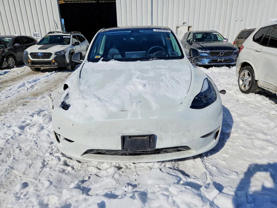 Продажа на аукционе авто 2022 Tesla Model Y, vin: 7SAYGAEE7NF522127, номер лота: 74991545