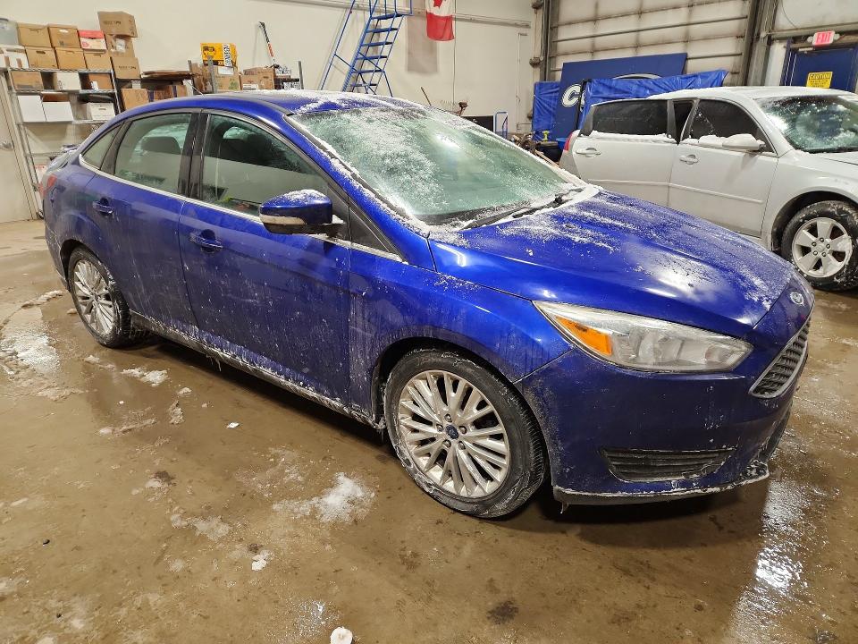 74442705 :رقم المزاد ، 1FADP3J29FL371685 vin ، 2015 Ford Focus مزاد بيع