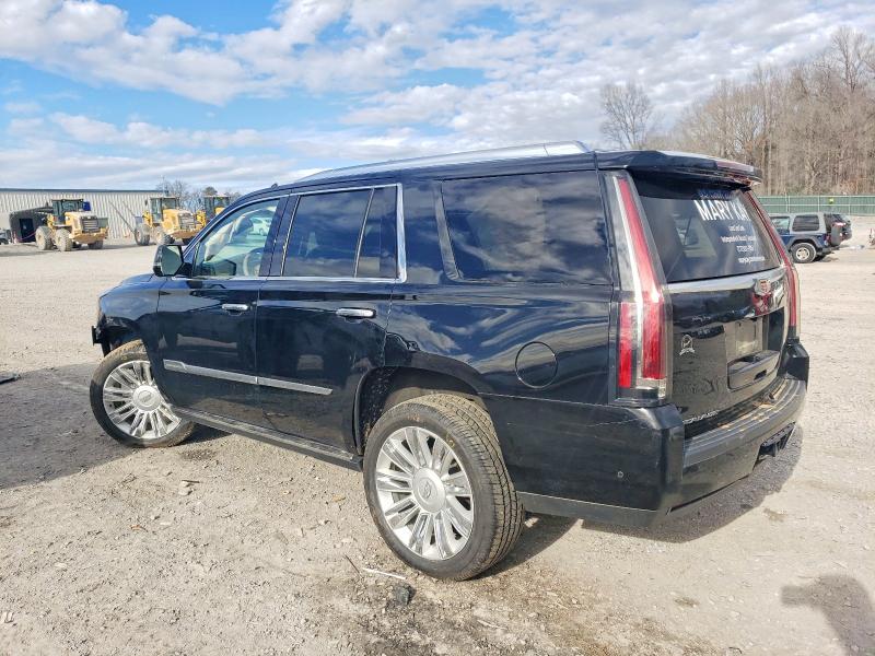 73725245 :رقم المزاد ، 1GYS4DKJ2KR277414 vin ، 2019 Cadillac Escalade مزاد بيع