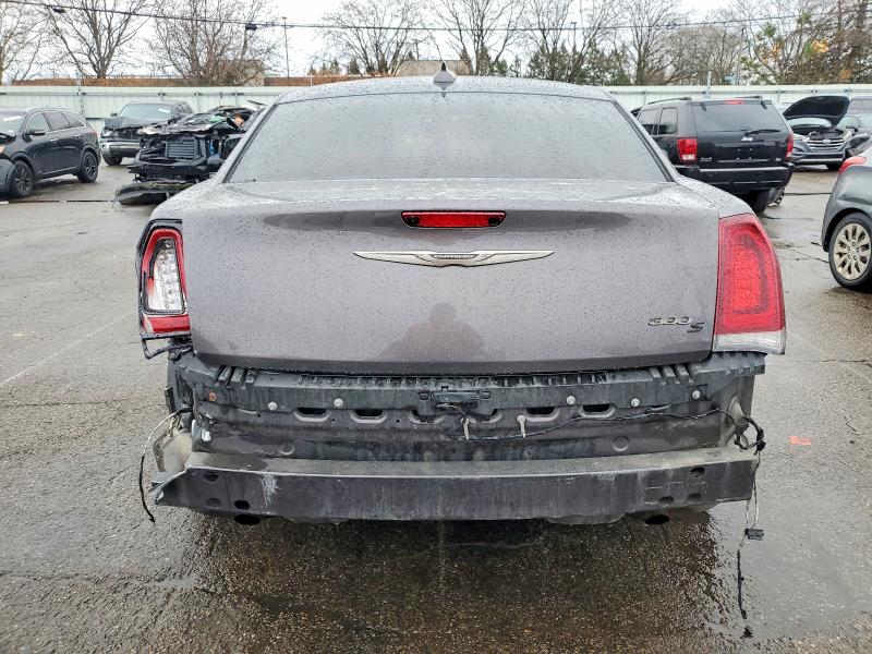 72963905 :رقم المزاد ، 2C3CCABG7GH261379 vin ، 2016 Chrysler 300 مزاد بيع