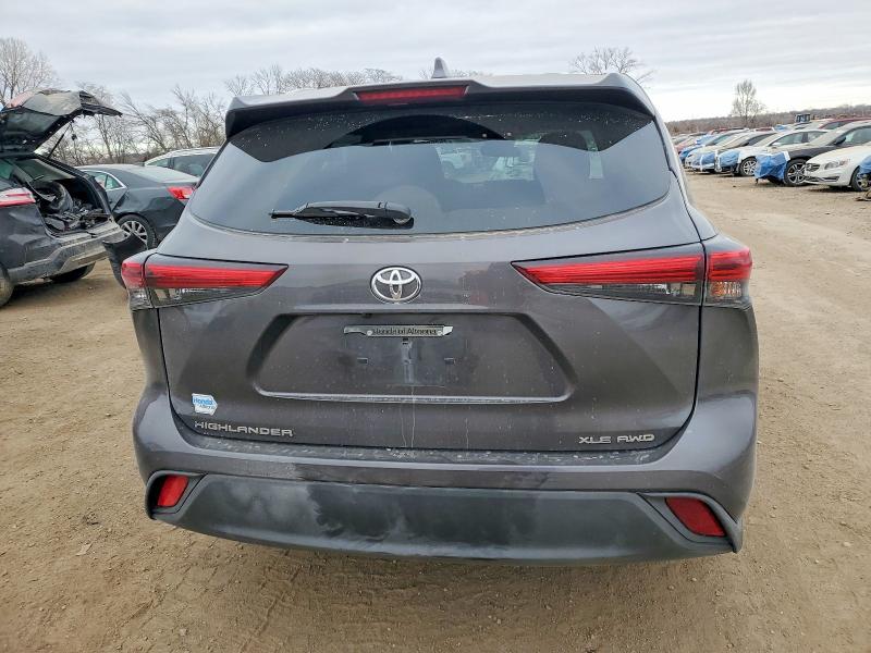 75268615 :رقم المزاد ، 5TDHZRBH9NS225375 vin ، 2022 Toyota Highlander مزاد بيع