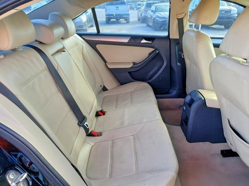 73231995 :رقم المزاد ، 3VWD67AJ9GM297581 vin ، 2016 Volkswagen Jetta مزاد بيع