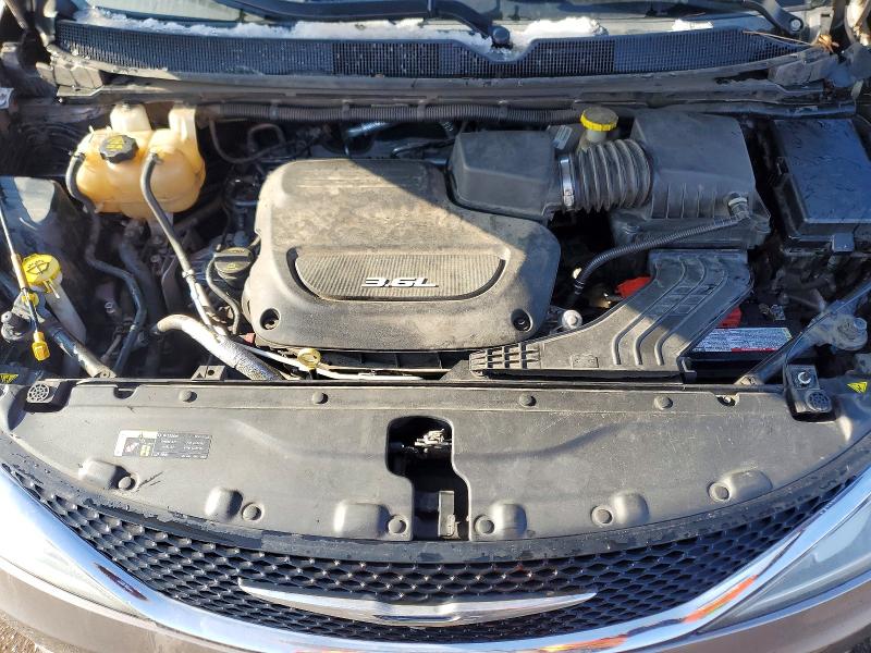 Продаж на аукціоні авто 2017 Chrysler Pacifica L, vin: 2C4RC1GG2HR727536, номер лоту: 72974235