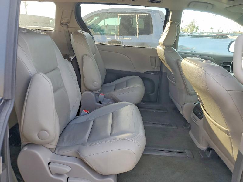 Aukcja sprzedaży 2017 Toyota Sienna Xle, vin: 5TDDZ3DC5HS164723, numer aukcji: 73045105
