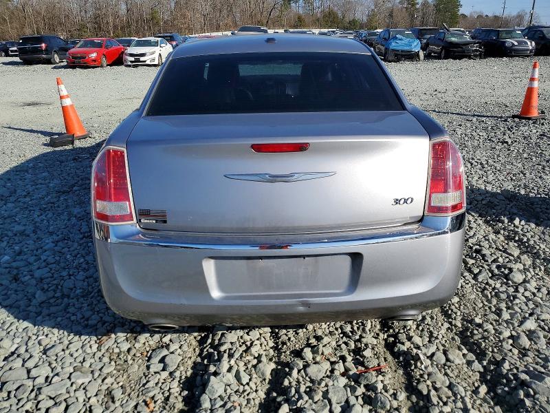 Продаж на аукціоні авто 2014 Chrysler 300, vin: 2C3CCAAG7EH264832, номер лоту: 98499725