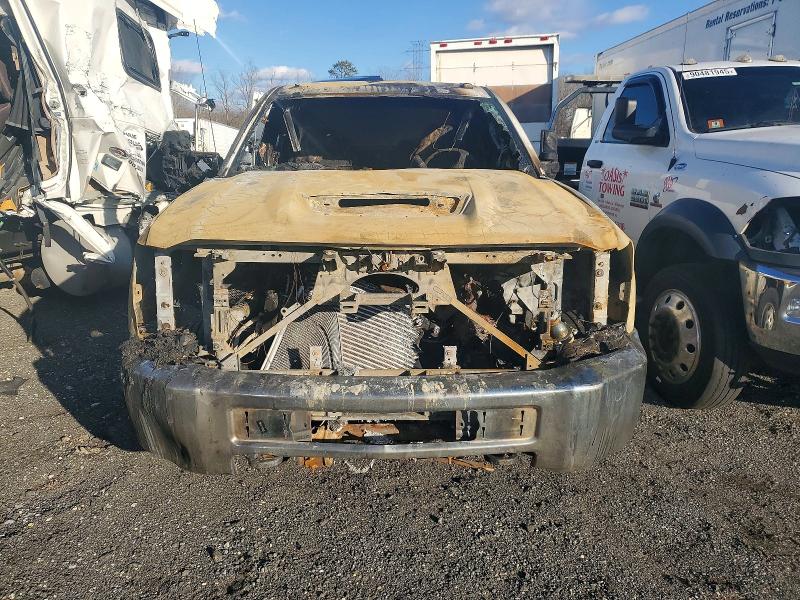 Продажа на аукционе авто 2019 Chevrolet Silverado, vin: 1GC4KVCY7KF194777, номер лота: 98050025