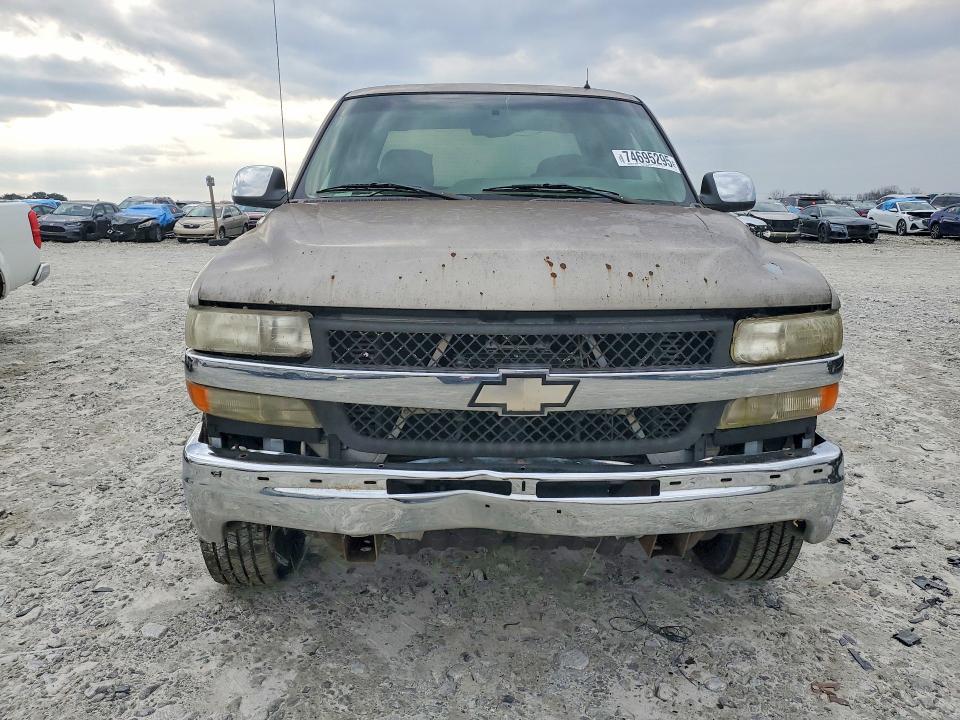 2002 Chevrolet Silverado მანქანა იყიდება აუქციონზე, vin: 1GCHC23162F174178, აუქციონის ნომერი: 74695295