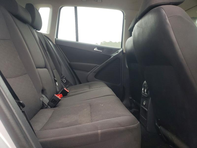 Продаж на аукціоні авто 2015 Volkswagen Tiguan, vin: WVGAV7AX1FW576823, номер лоту: 99549235