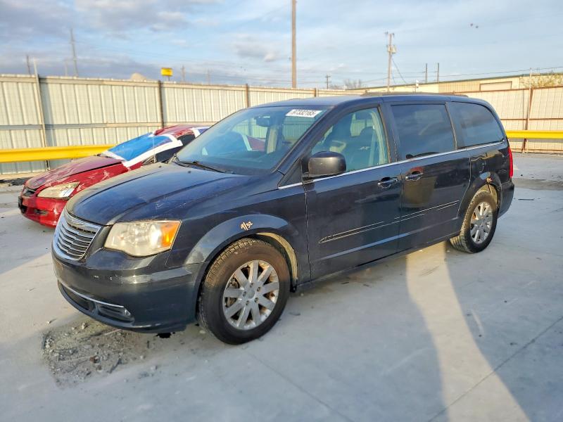 97332165 :رقم المزاد ، 2C4RC1BG0ER383837 vin ، 2014 Chrysler Town & Country مزاد بيع