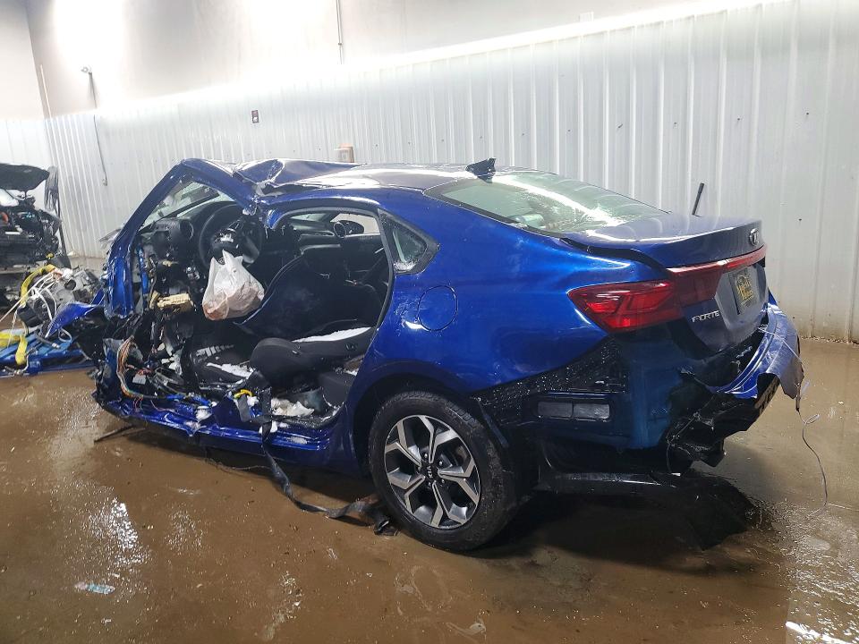 74102385 :رقم المزاد ، 3KPF24AD1ME325153 vin ، 2021 Kia Forte مزاد بيع