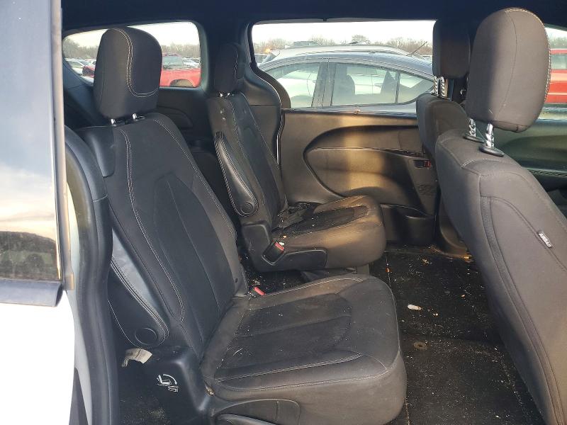Продажа на аукционе авто 2019 Chrysler Pacifica, vin: 2C4RC1FG7KR720915, номер лота: 98725515