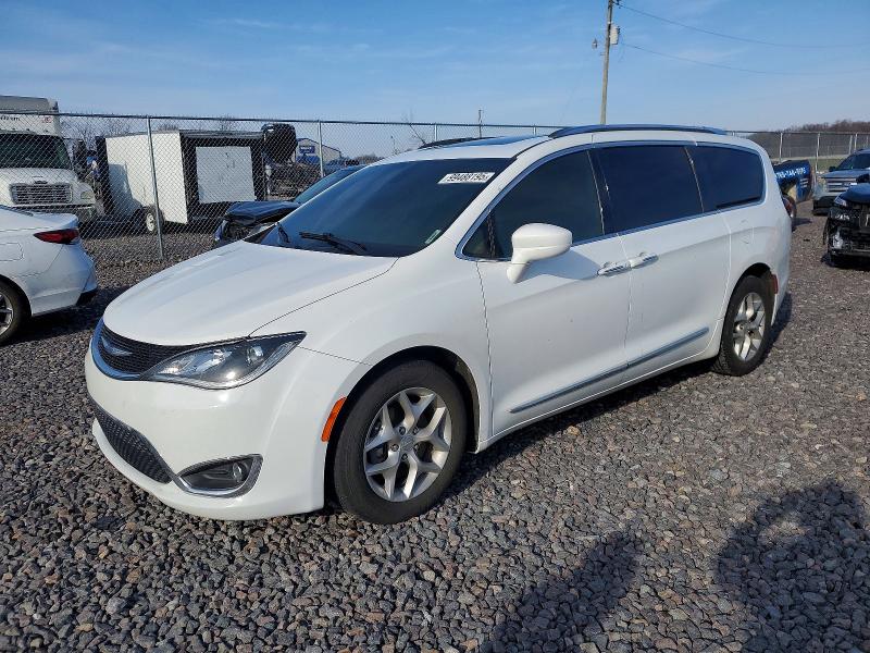 Продажа на аукционе авто 2018 Chrysler Pacifica, vin: 2C4RC1EG9JR353113, номер лота: 99488195