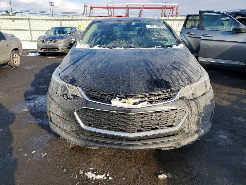 73722015 :رقم المزاد ، 1G1BE5SM2J7237372 vin ، 2018 Chevrolet Cruze Lt مزاد بيع