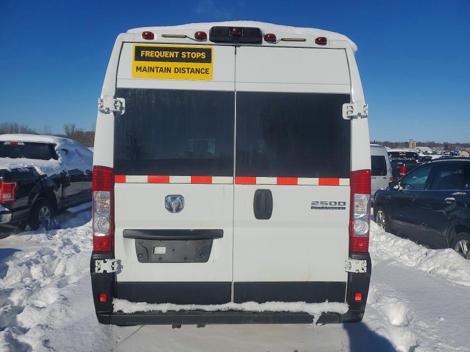74449535 :رقم المزاد ، 3C6LRVDGXRE155125 vin ، 2024 Ram Promaster 2500 مزاد بيع