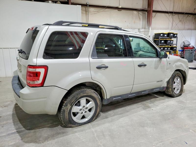 2008 Ford Escape მანქანა იყიდება აუქციონზე, vin: 1FMCU03128KE62044, აუქციონის ნომერი: 73692045