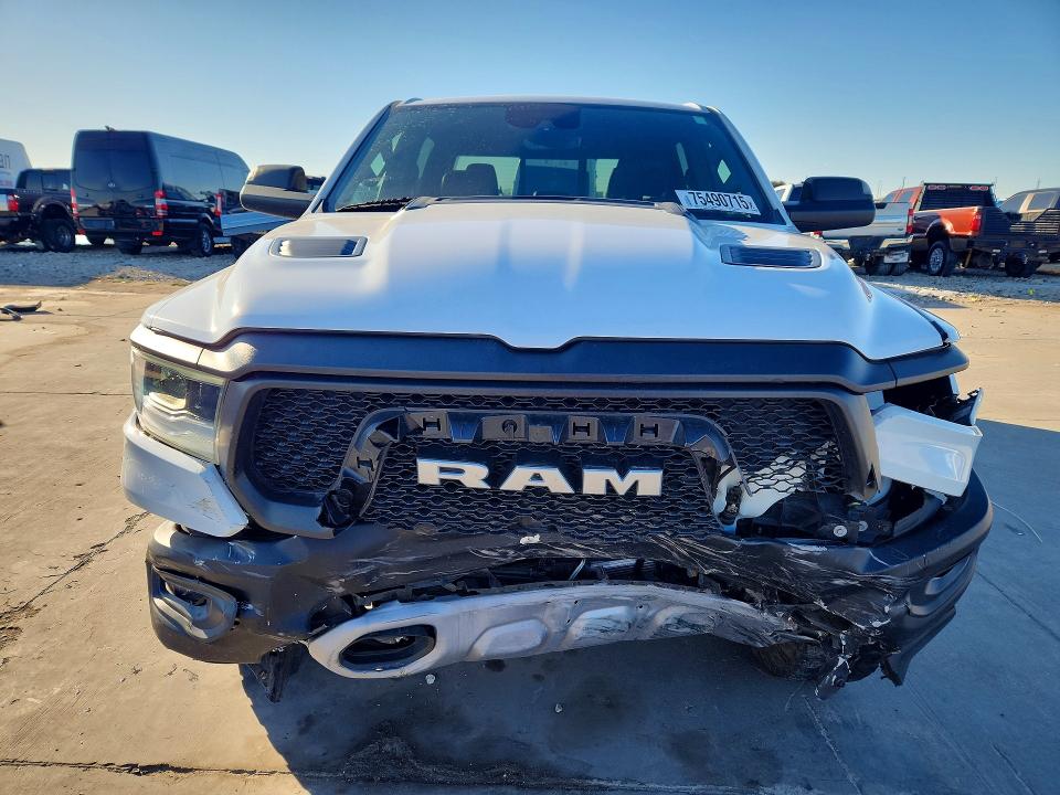 75490715 :رقم المزاد ، 1C6SRFLM4NN116058 vin ، 2022 Ram 1500 مزاد بيع