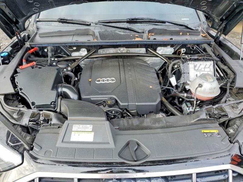 72219215 :رقم المزاد ، WA1CAAFY2M2068835 vin ، 2021 Audi Q5 مزاد بيع