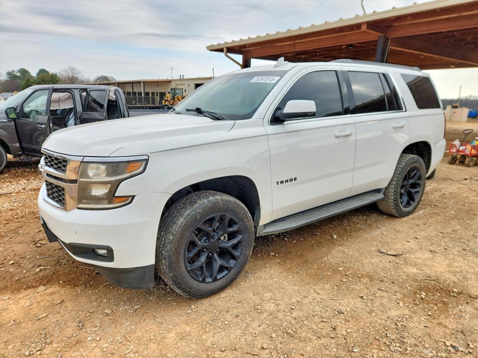 Продажа на аукционе авто 2015 Chevrolet Tahoe C150, vin: 1GNSCBKC6FR664723, номер лота: 75397515