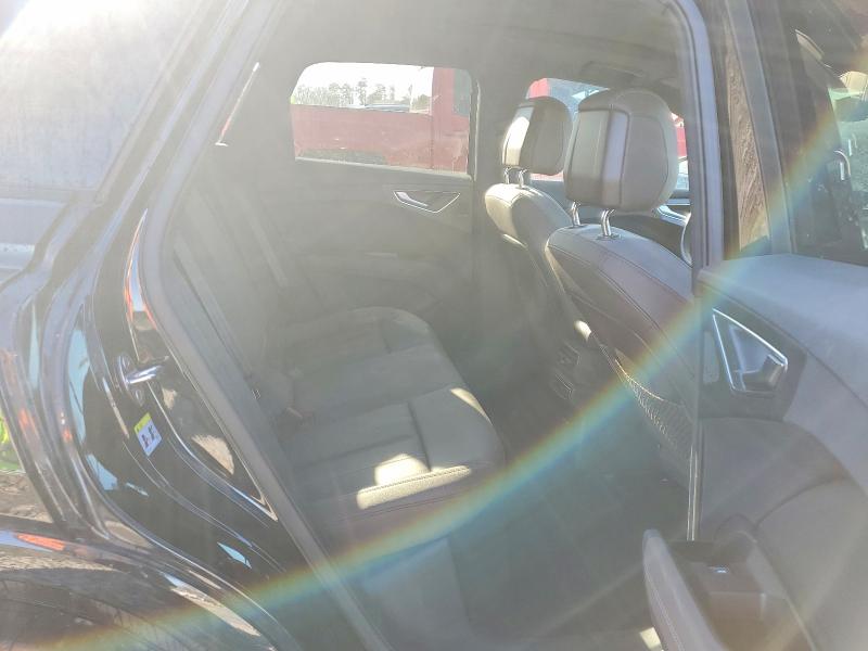 Продажа на аукционе авто 2024 Audi Q4 E-tron, vin: WA1LUBFZ4RP040860, номер лота: 73330645