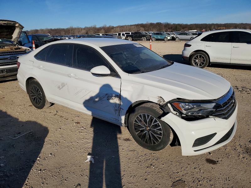 Продажа на аукционе авто 2021 Volkswagen Jetta, vin: 3VWC57BUXMM084092, номер лота: 97634705