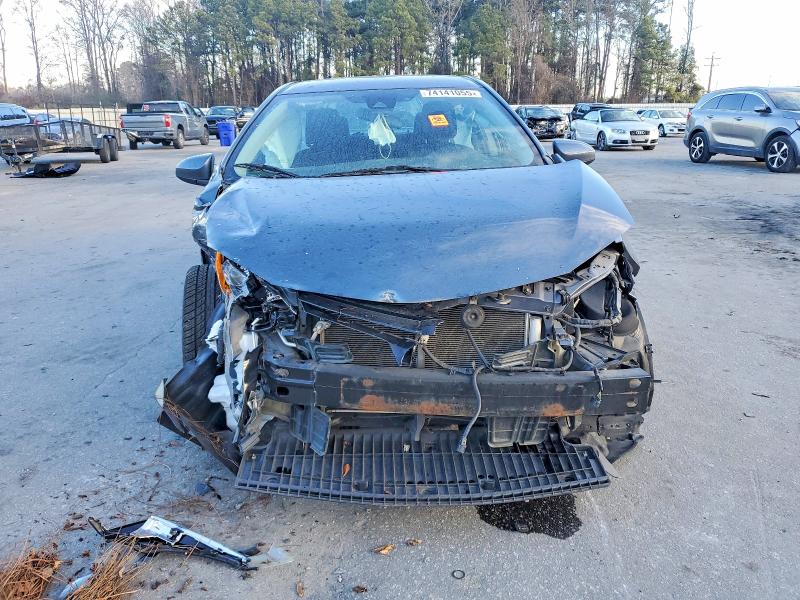 Продажа на аукционе авто 2017 Toyota Corolla, vin: 5YFBURHE3HP581741, номер лота: 74141055