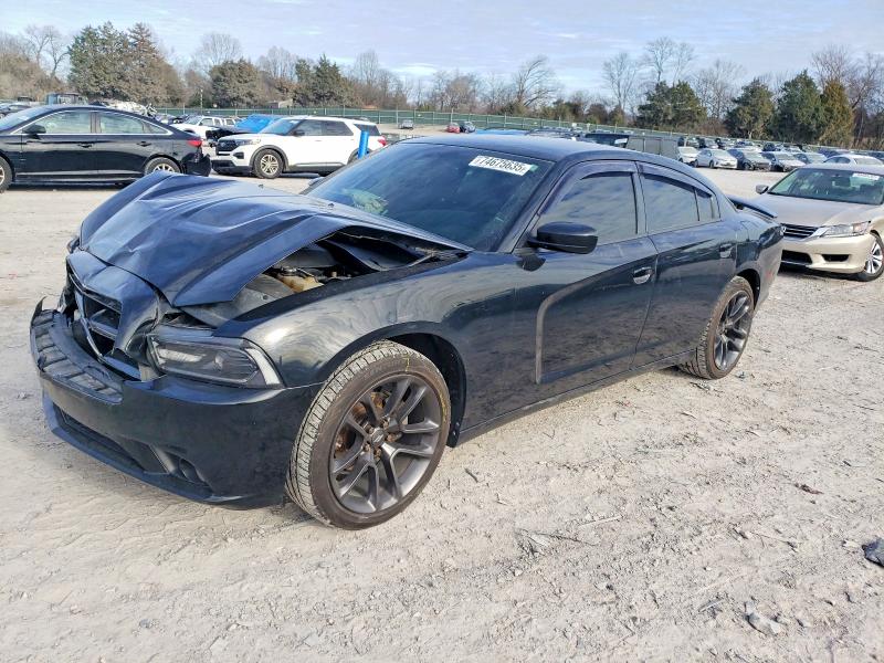 74675635 :رقم المزاد ، 2C3CDXHG3EH369972 vin ، 2014 Dodge Charger مزاد بيع