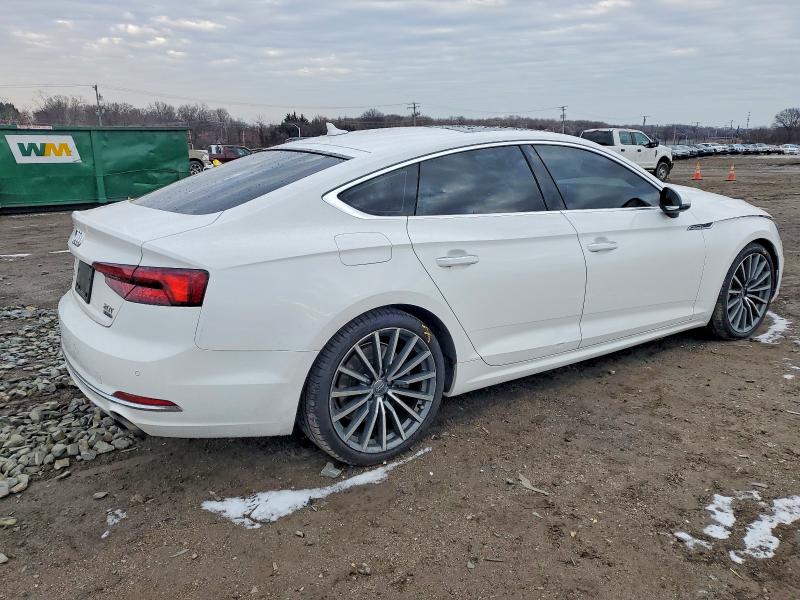 2018 Audi A5 მანქანა იყიდება აუქციონზე, vin: WAUBNCF53JA091515, აუქციონის ნომერი: 73438985