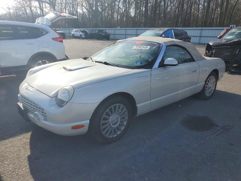 2005 Ford Thunderbird მანქანა იყიდება აუქციონზე, vin: 1FAHP69A95Y108371, აუქციონის ნომერი: 72202545