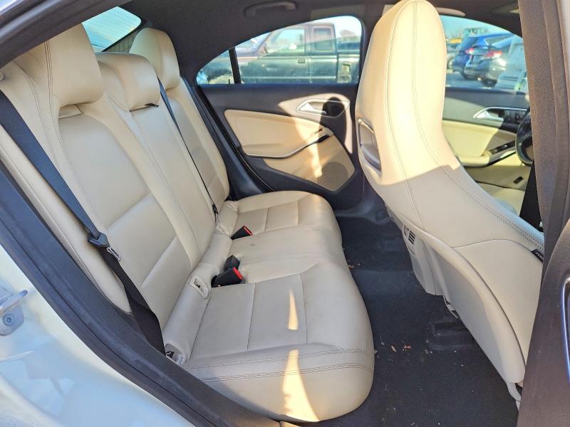 99581875 :رقم المزاد ، WDDSJ4GBXEN147169 vin ، 2014 Mercedes-benz Cla مزاد بيع