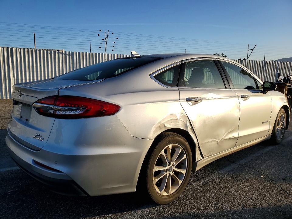 Aukcja sprzedaży 2019 Ford Fusion, vin: 3FA6P0MU9KR124327, numer aukcji: 75306535