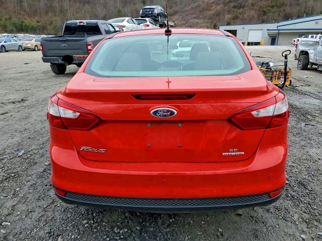 2014 Ford Focus მანქანა იყიდება აუქციონზე, vin: 1FADP3F26EL106598, აუქციონის ნომერი: 99239985