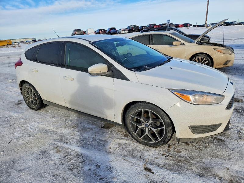 Auction sale of the 2017 Ford Focus Se, vin: 1FADP3K27HL255810, lot number: 98865735