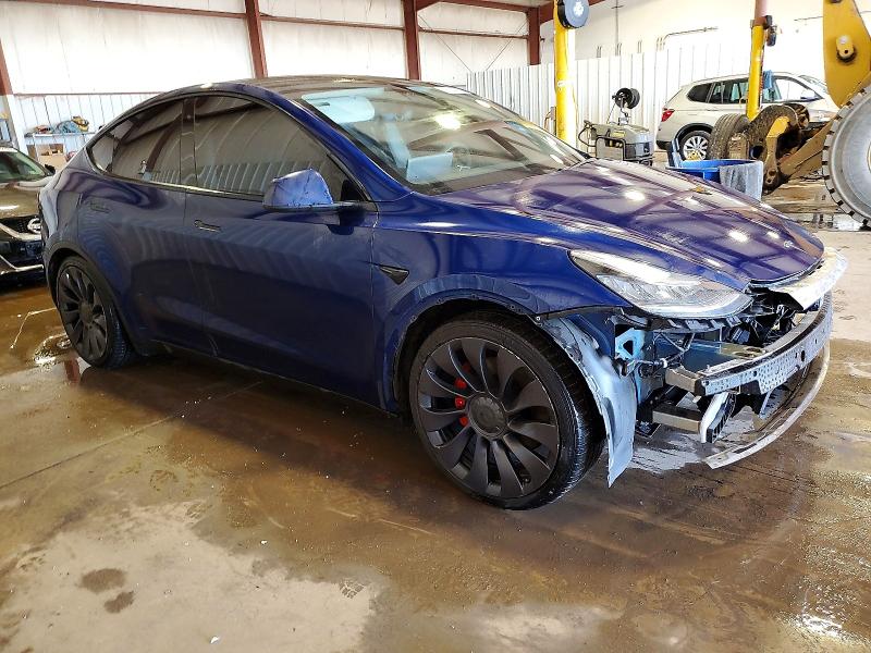 72644215 :رقم المزاد ، 5YJYGDEF4LF005145 vin ، 2020 Tesla Model Y مزاد بيع