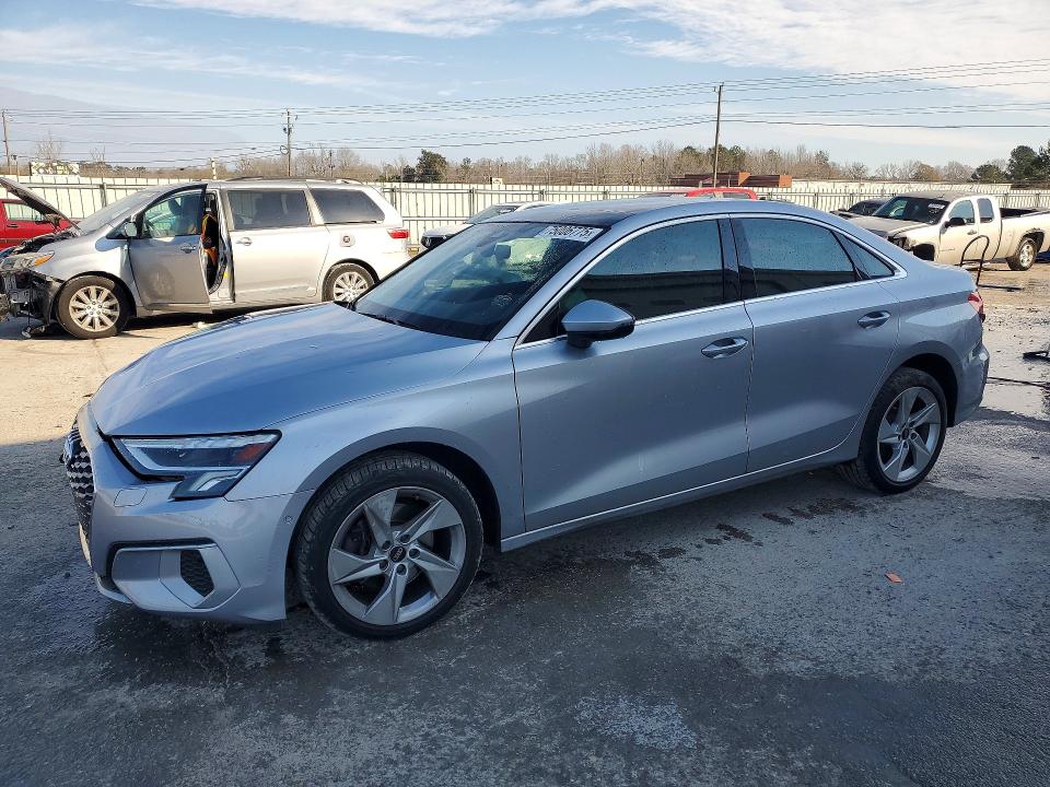 Продажа на аукционе авто 2023 Audi A3, vin: WAUAUDGYXPA044049, номер лота: 75006775