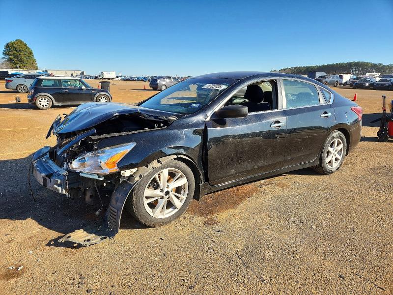 2013 Nissan Altima მანქანა იყიდება აუქციონზე, vin: 1N4AL3AP2DN425744, აუქციონის ნომერი: 72705405