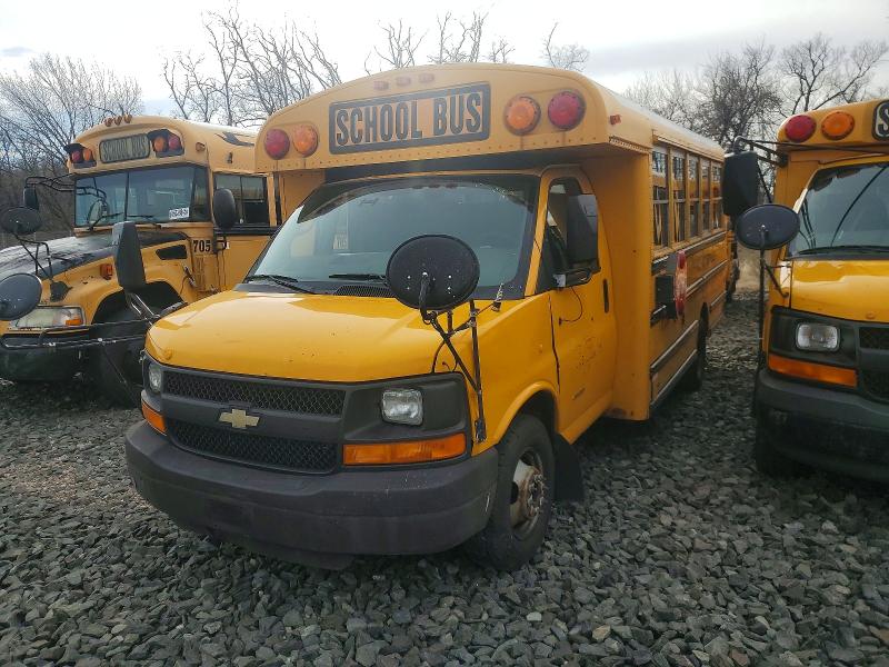 2010 Chevrolet Express მანქანა იყიდება აუქციონზე, vin: 1GB9G5AG5A1166350, აუქციონის ნომერი: 72469135