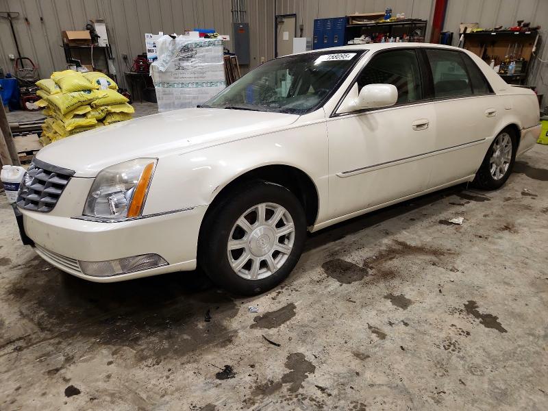 2011 Cadillac Dts მანქანა იყიდება აუქციონზე, vin: 1G6KA5E64BU102190, აუქციონის ნომერი: 72158095