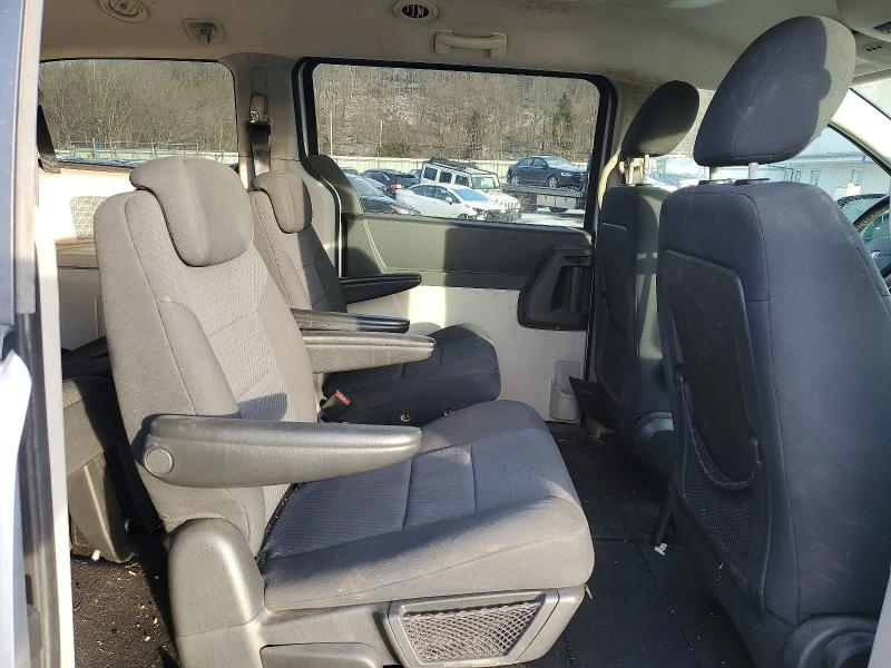 2010 Dodge Grand Caravan მანქანა იყიდება აუქციონზე, vin: 2D4RN5D1XAR200211, აუქციონის ნომერი: 74109265