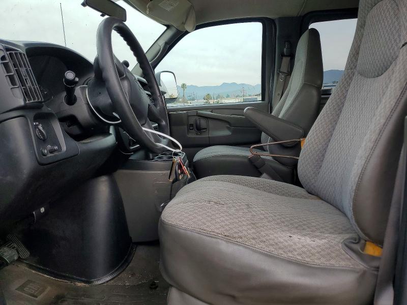 2004 Chevrolet Express G3500 მანქანა იყიდება აუქციონზე, vin: 1GAHG39U841175501, აუქციონის ნომერი: 73933385