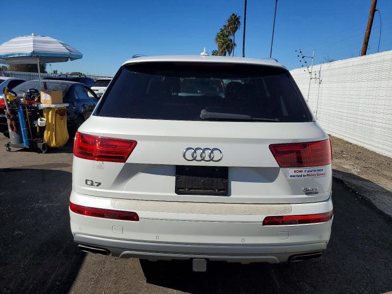 2017 Audi Q7 მანქანა იყიდება აუქციონზე, vin: WA1VABF76HD025406, აუქციონის ნომერი: 73044085