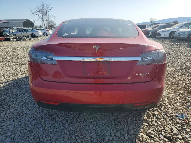 75182805 :رقم المزاد ، 5YJSA1E28LF415689 vin ، 2020 Tesla Model S مزاد بيع