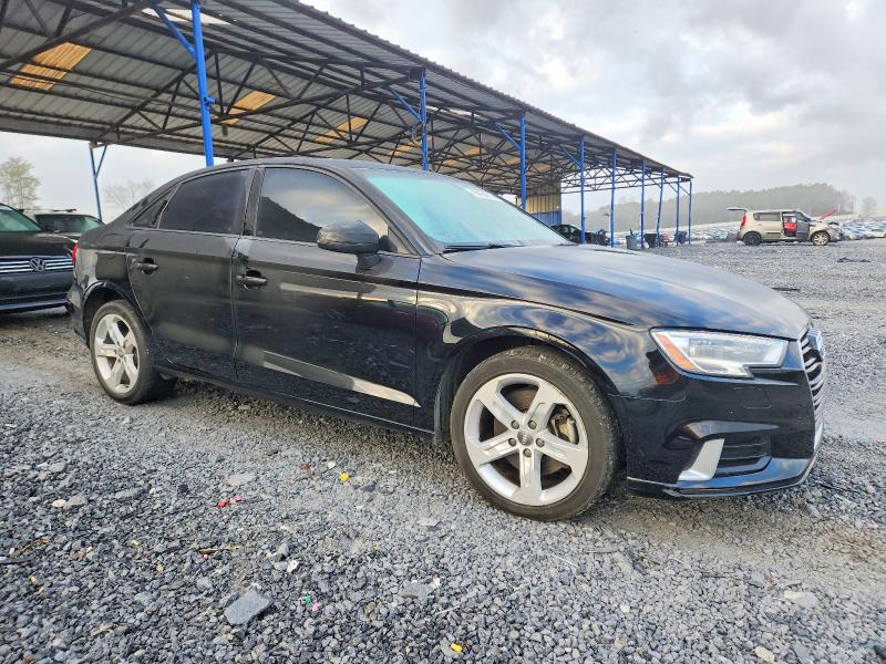 2017 Audi A3 მანქანა იყიდება აუქციონზე, vin: WAUAUGFF3H1029329, აუქციონის ნომერი: 99894615
