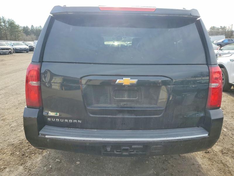 72622915 :رقم المزاد ، 1GNSKJKC7FR119837 vin ، 2015 Chevrolet Suburban K مزاد بيع