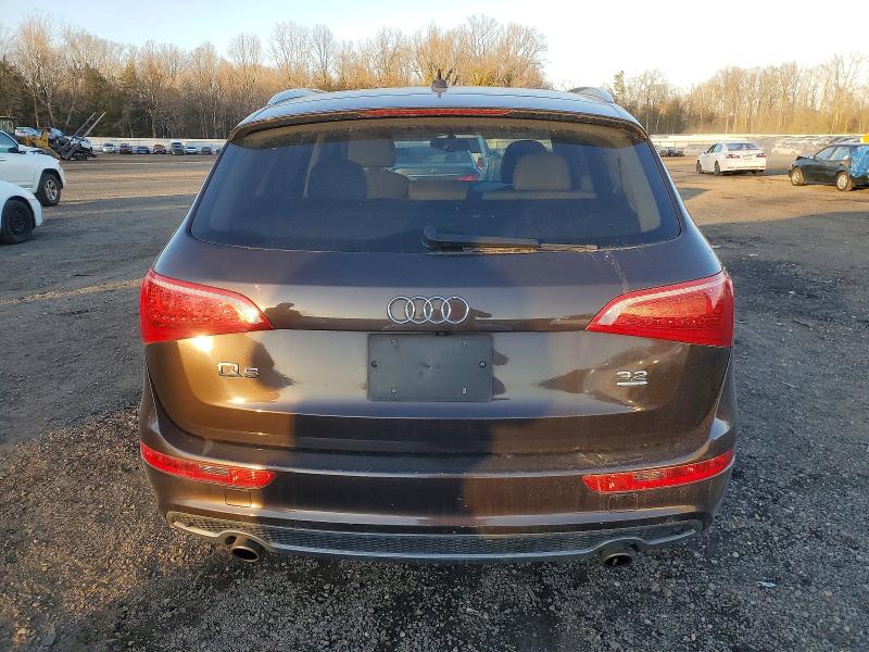 2011 Audi Q5 მანქანა იყიდება აუქციონზე, vin: WA1DKAFP1BA076856, აუქციონის ნომერი: 74247965