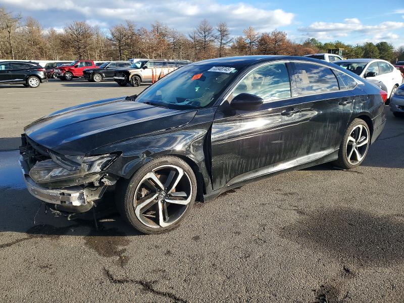 Auction sale of the 2019 Honda Accord, vin: 1HGCV1F33KA126261, lot number: 72348745