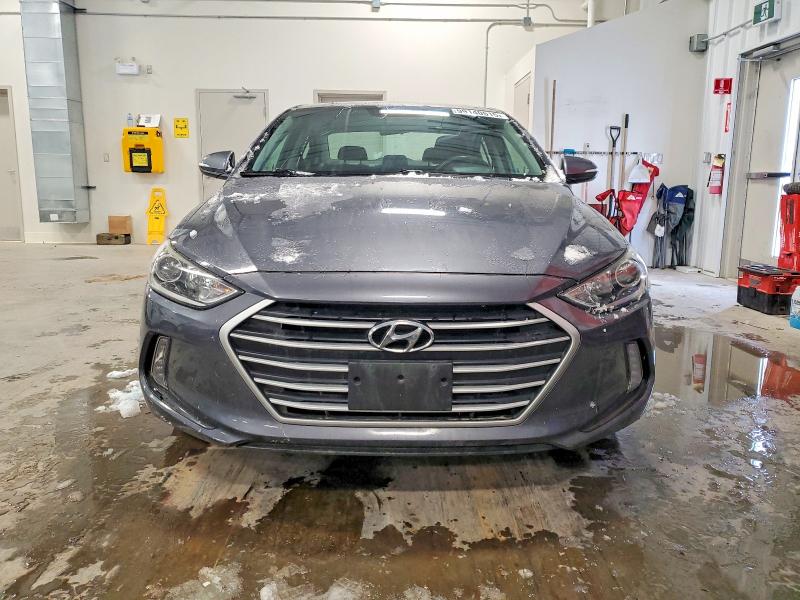 99140515 :رقم المزاد ، KMHD84LF2HU088891 vin ، 2017 Hyundai Elantra مزاد بيع