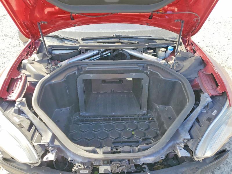 74892025 :رقم المزاد ، 5YJSA1CG6DFP20947 vin ، 2013 Tesla Model S مزاد بيع
