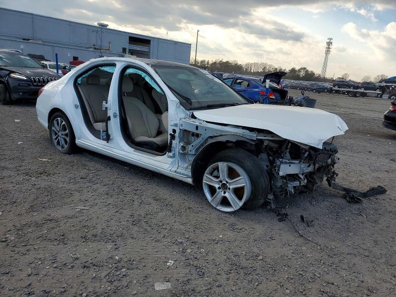 Aukcja sprzedaży 2015 Mercedes-benz C, vin: 55SWF4KB0FU041400, numer aukcji: 72269405