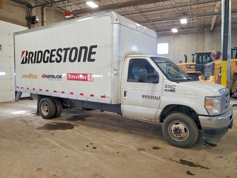 2022 Ford Econoline მანქანა იყიდება აუქციონზე, vin: 1FDXE4FN7NDC16062, აუქციონის ნომერი: 75240525