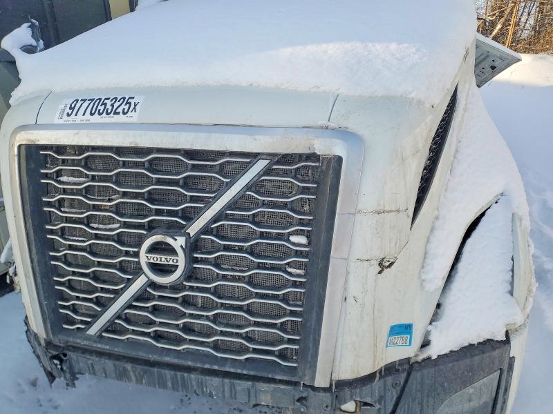 Aukcja sprzedaży 2020 Volvo Vn, vin: 4V4NC9EH7LN225897, numer aukcji: 97705325